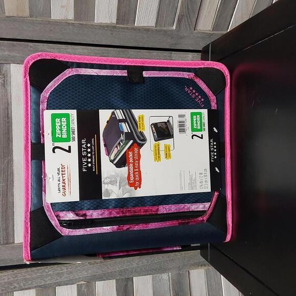 Five Star 2-Inch Zipper Binder with Expandable Pocket - Picture 1 of 7